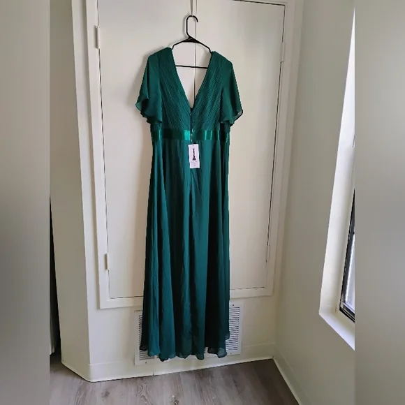 Long Chiffon Empire Waist Bridesmaid Dress with Short Flutter Sleeves ~ Emerald - Picture 6 of 14